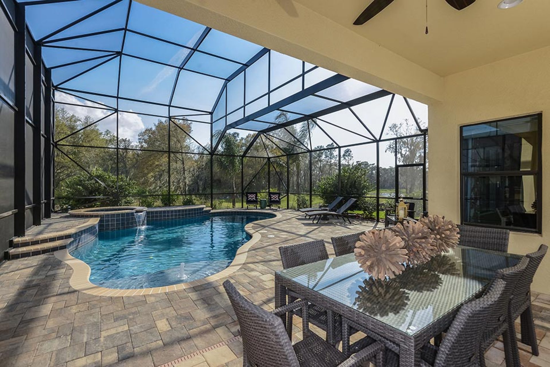 Granada Model TR floorplan - Lanai 