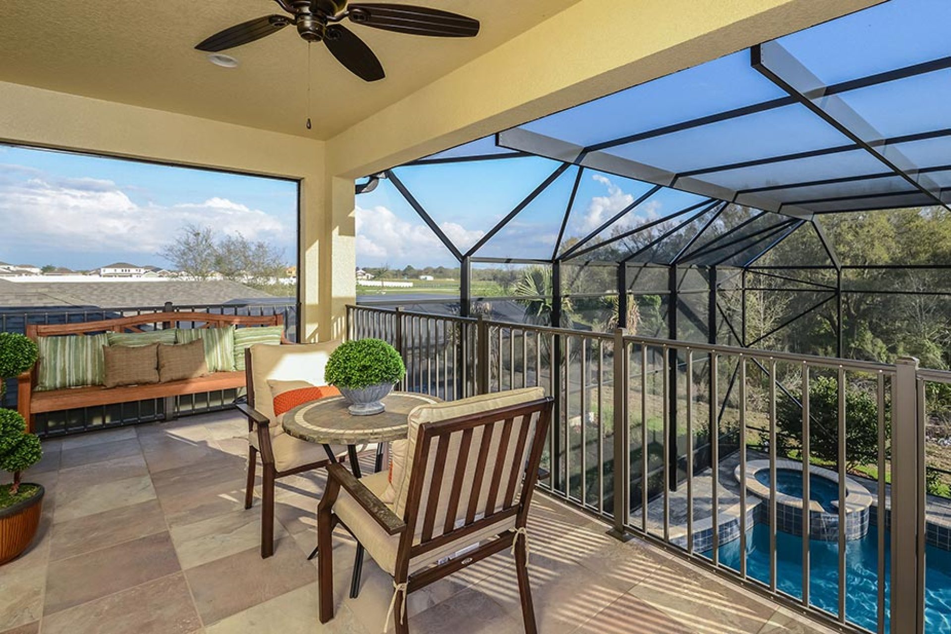 Granada Model TR floorplan - Optional Balcony