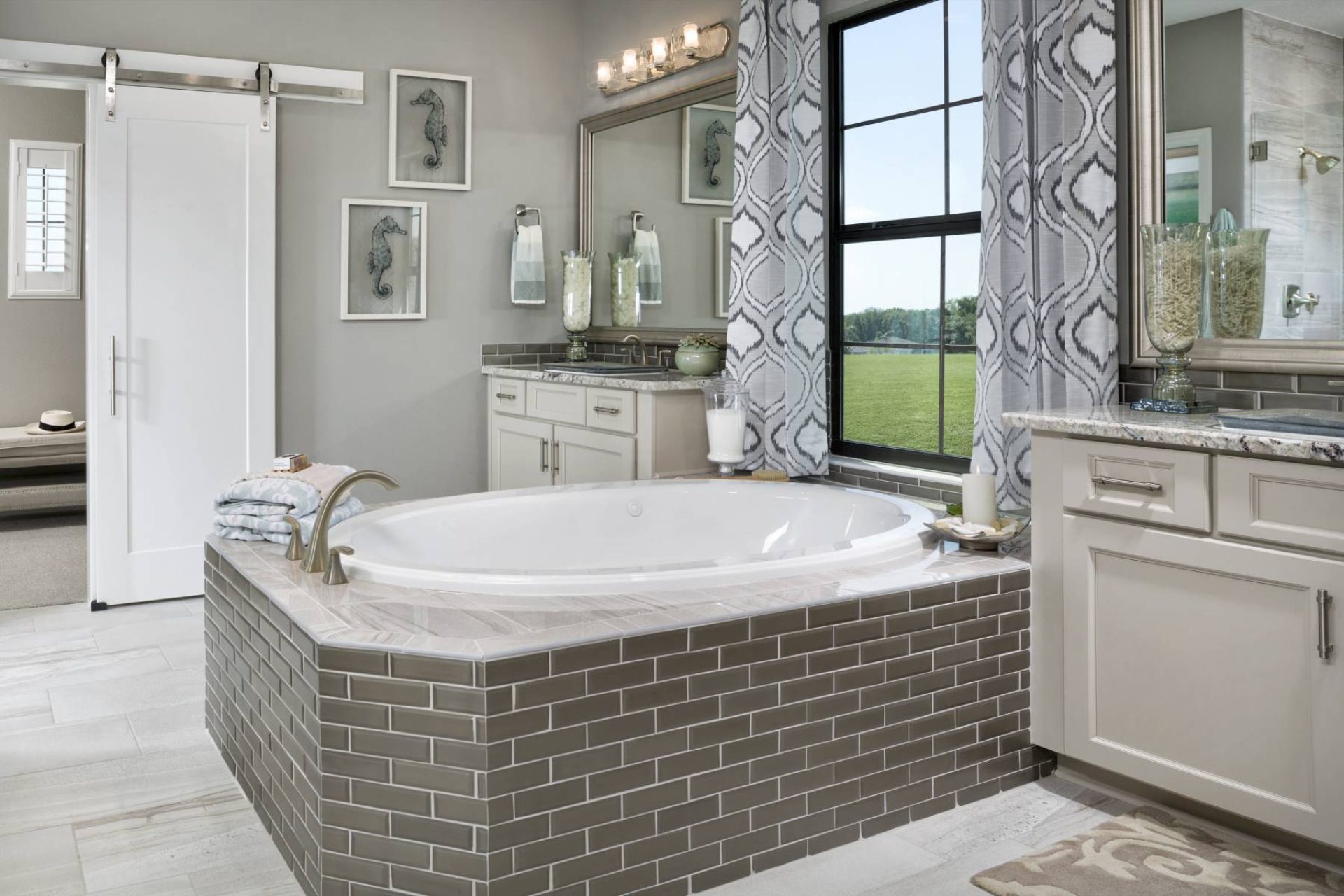 Madeira III at LR - Master bath