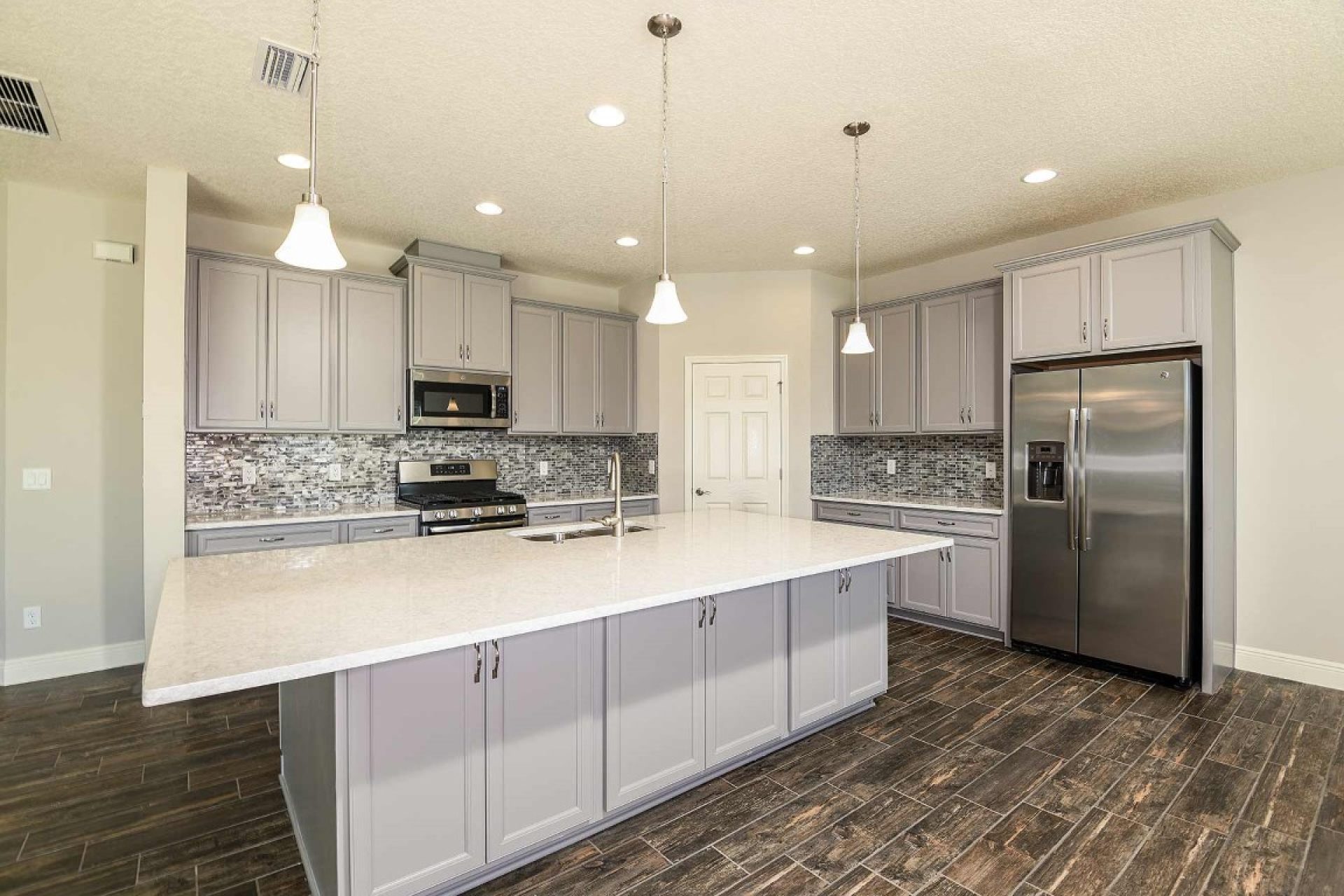 Kingfisher   |   Kitchen