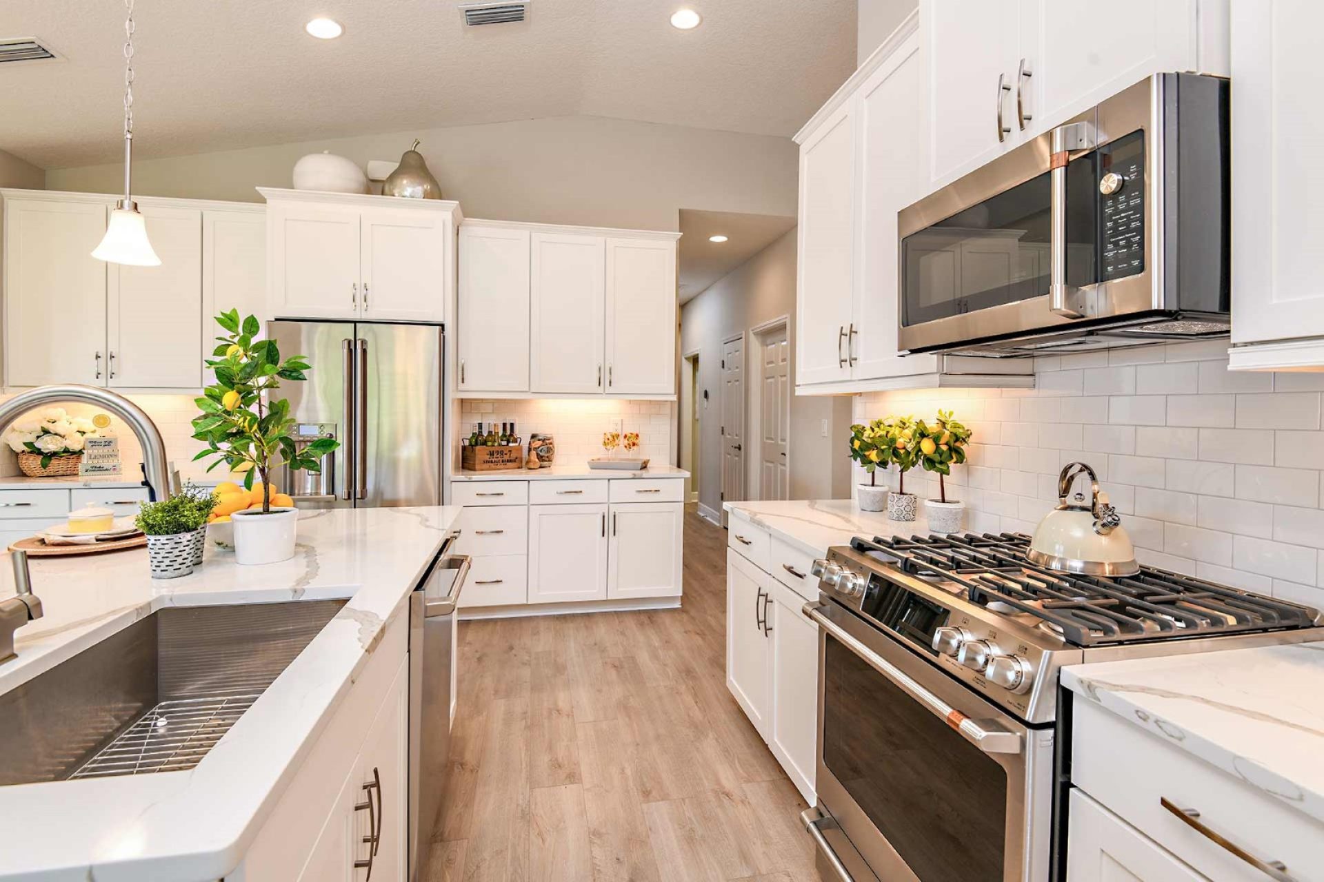 Kitchen  |  Bridgeport at Crosswind Point