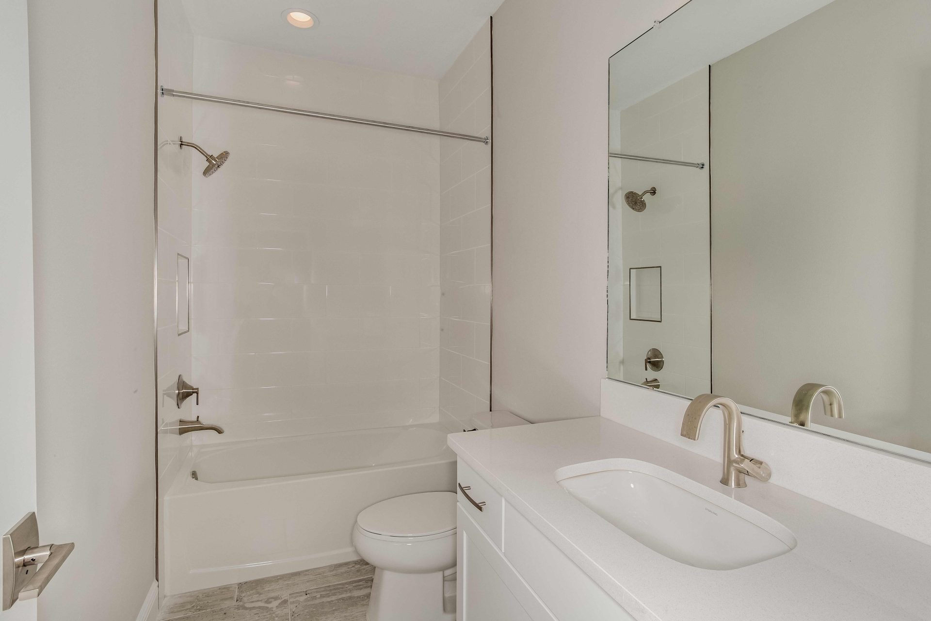 Key Largo II - Coastal White Interior