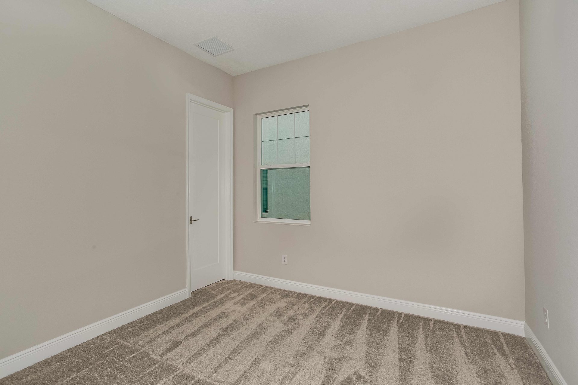 Key Largo II - Coastal White Interior