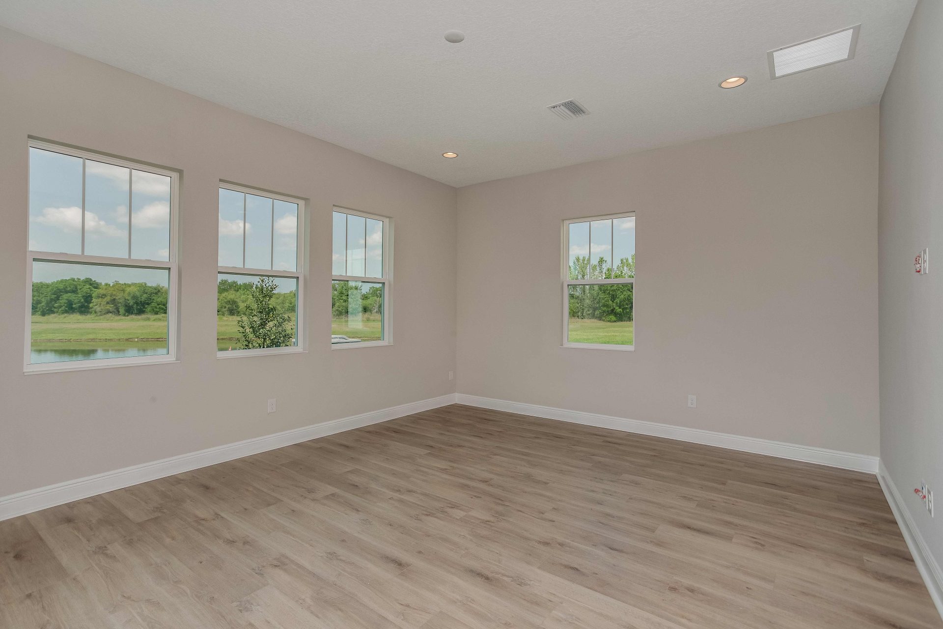 Key Largo II - Coastal White Interior