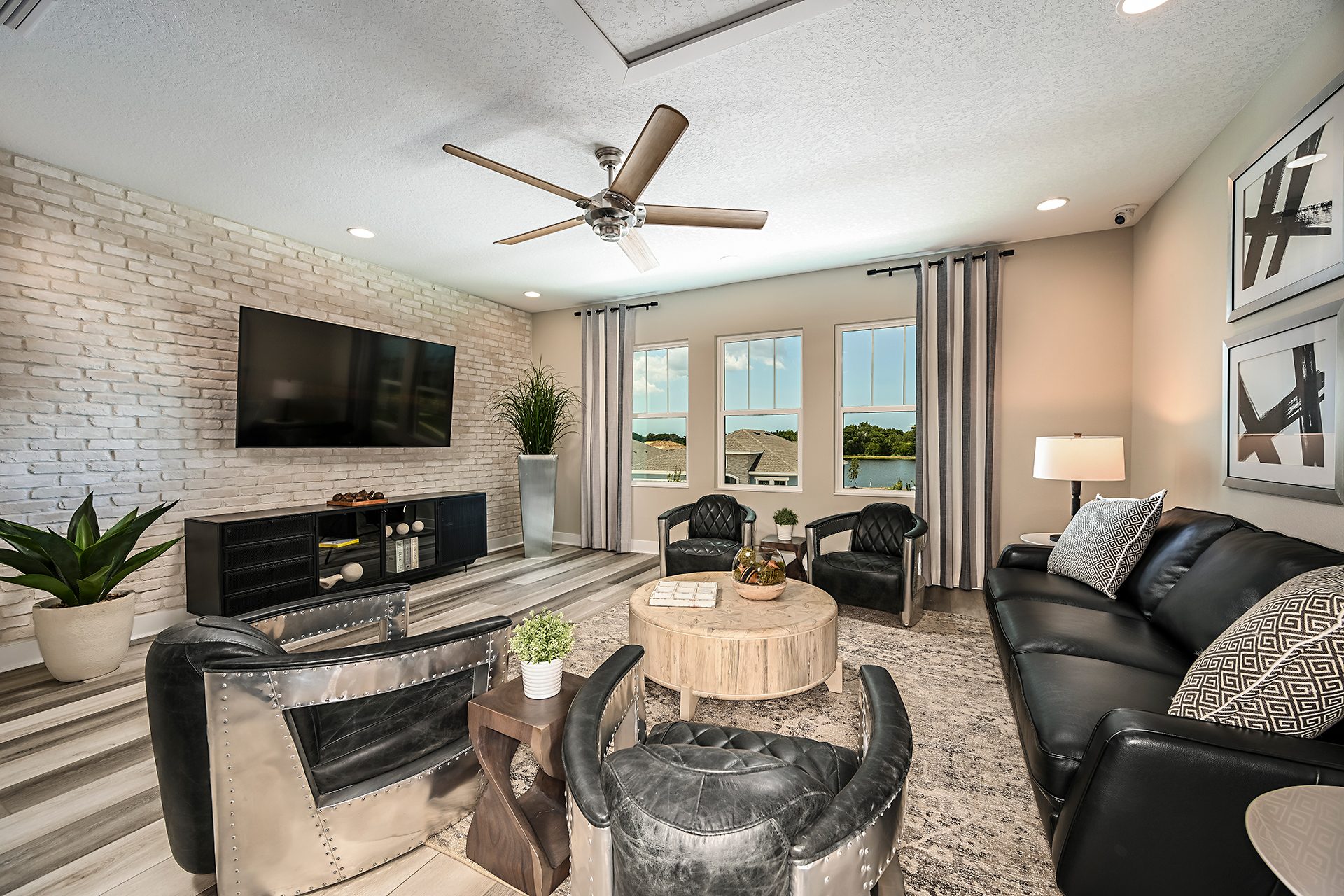 Spacious Living Room